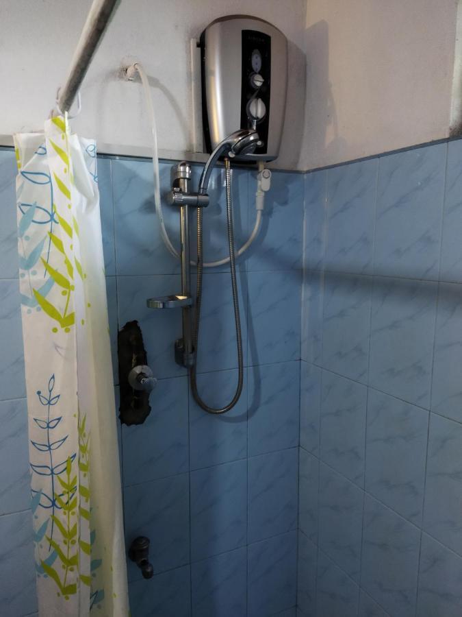 Sunchaser Beach Hotel 탕갈레 외부 사진